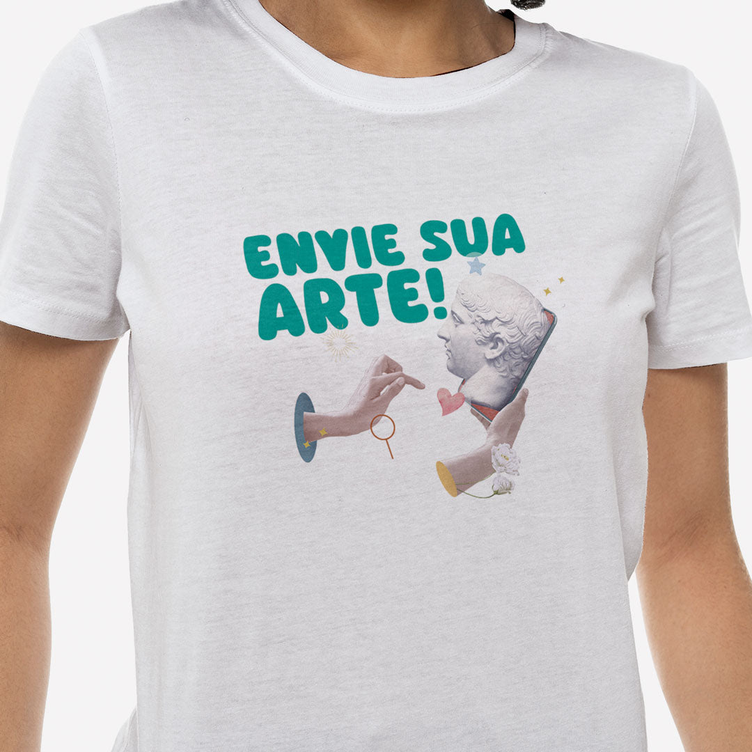 Camiseta Personalizada com arte branca